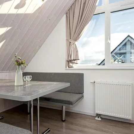 Ferienhaus Direkt Am Wasser